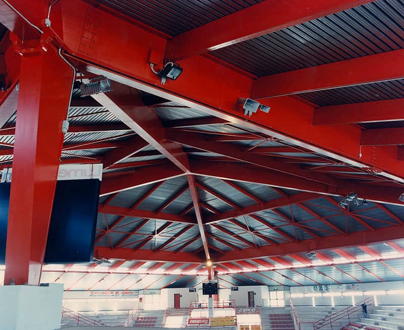 Interno palazzetto dello sport